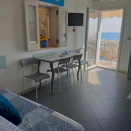 Casa Adriana Fronte Mare * Monopoli