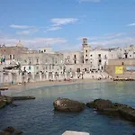 Casa Adriana Fronte Mare Apartman