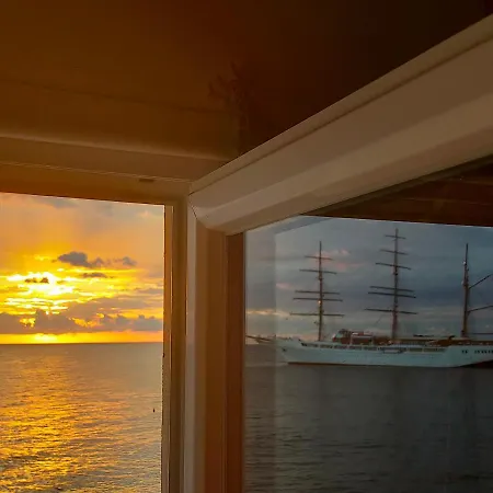 Casa Adriana Fronte Mare Appartement *