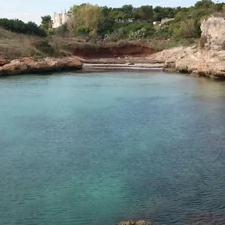 Casa Adriana Fronte Mare Apartment *