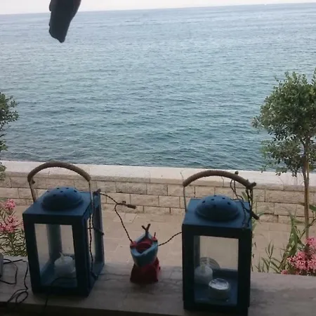 Apartment Casa Adriana Fronte Mare